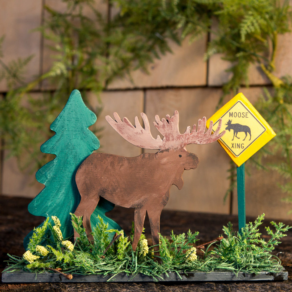 Moose Crossing Topper